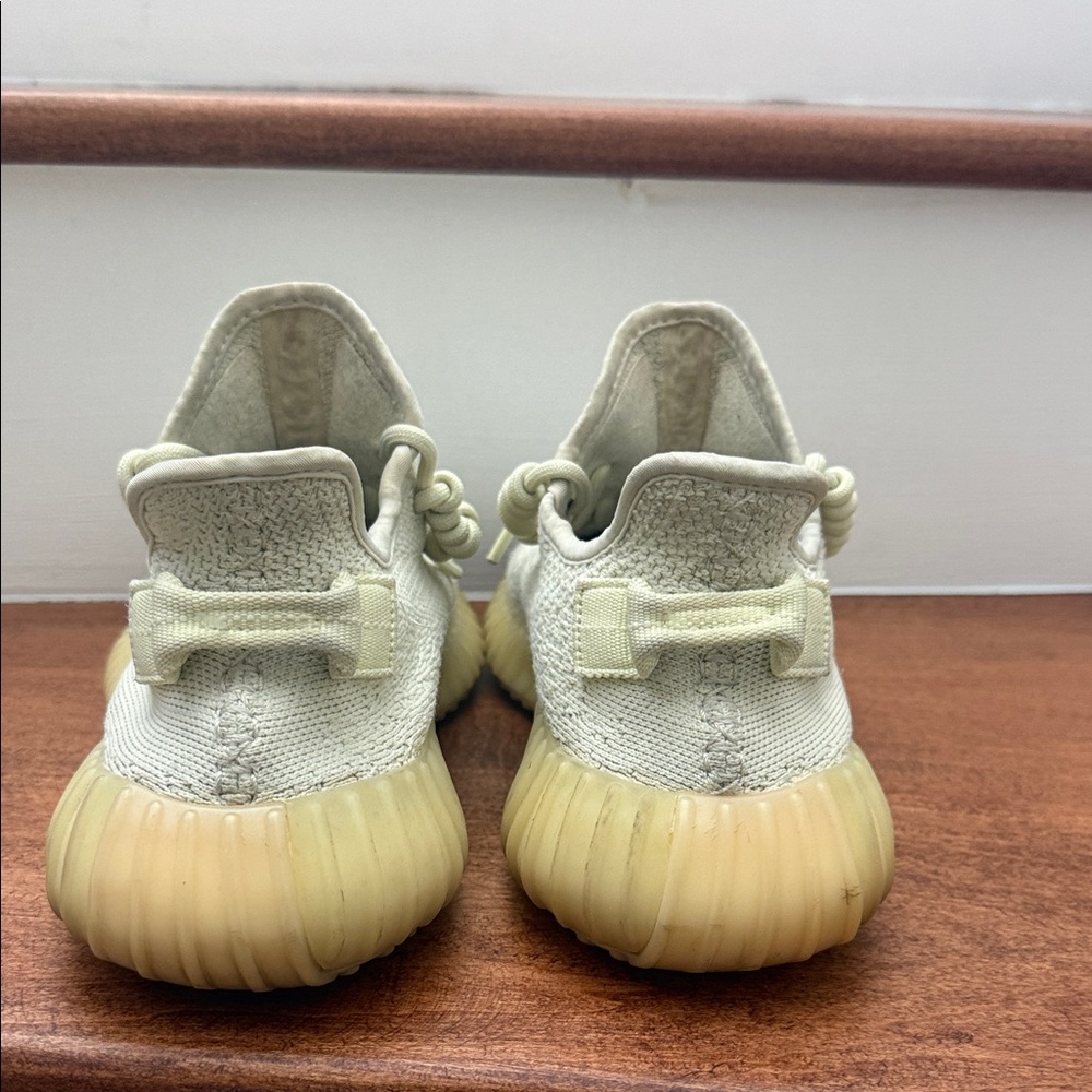 Men/woman adidas Yeezy Boost 350 V2 - Picture 5 of 7